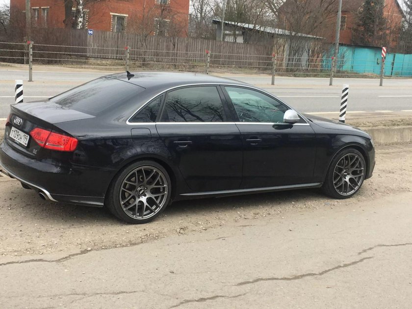 Audi a 4 b 8 Rotor r 19