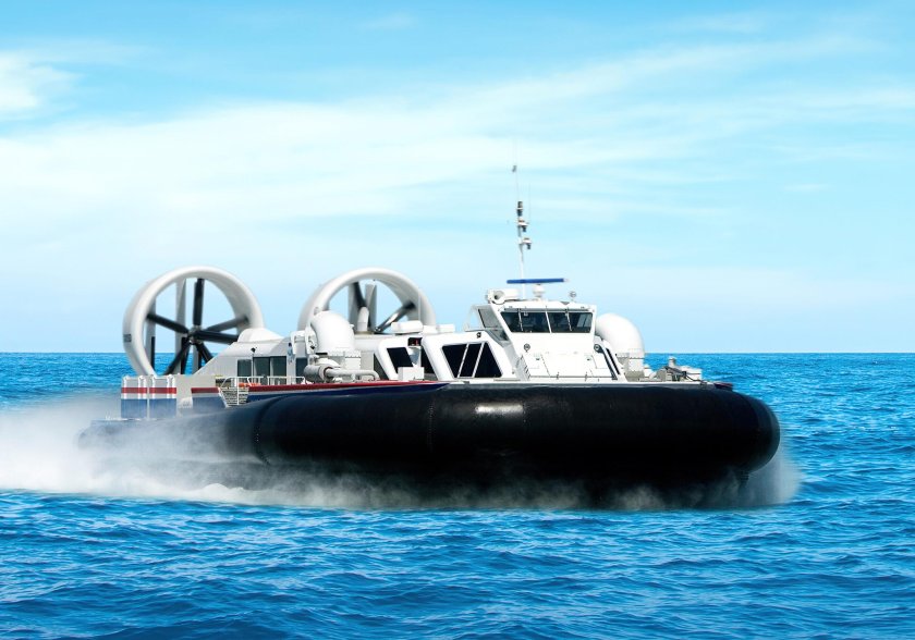 : Кристалл Пэлас ховеркрафт