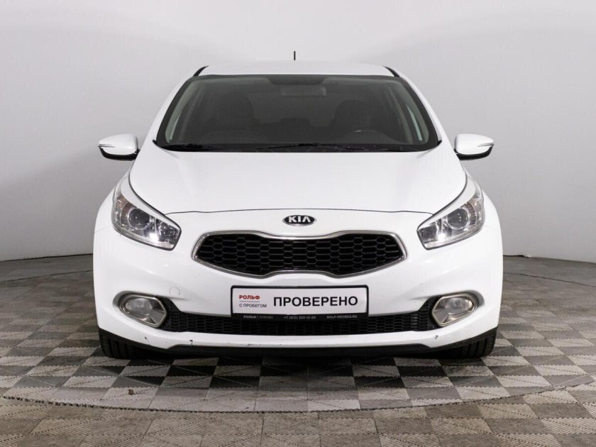 Kia Ceed 2015 года