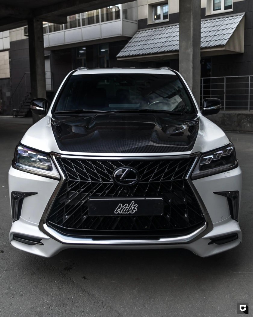 Лексус 570 2019