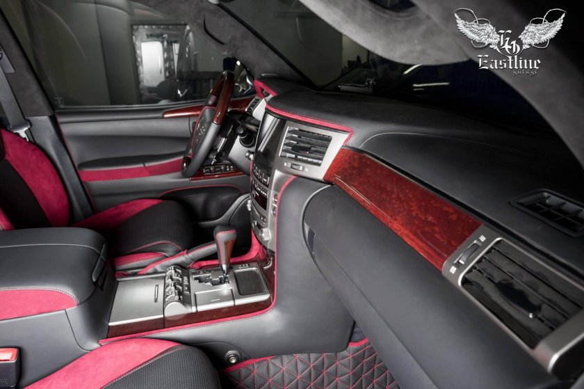 Lexus LX 570 салон черная кожа