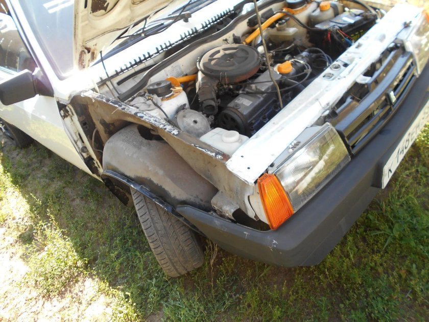 Телевизор ВАЗ 2109 короткое крыло