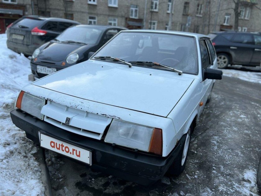 ВАЗ 21087
