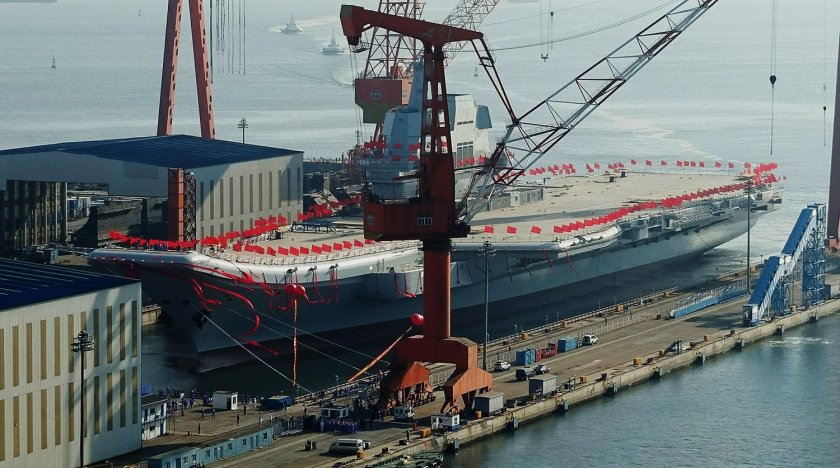 Китайский авианосец Фуцзянь