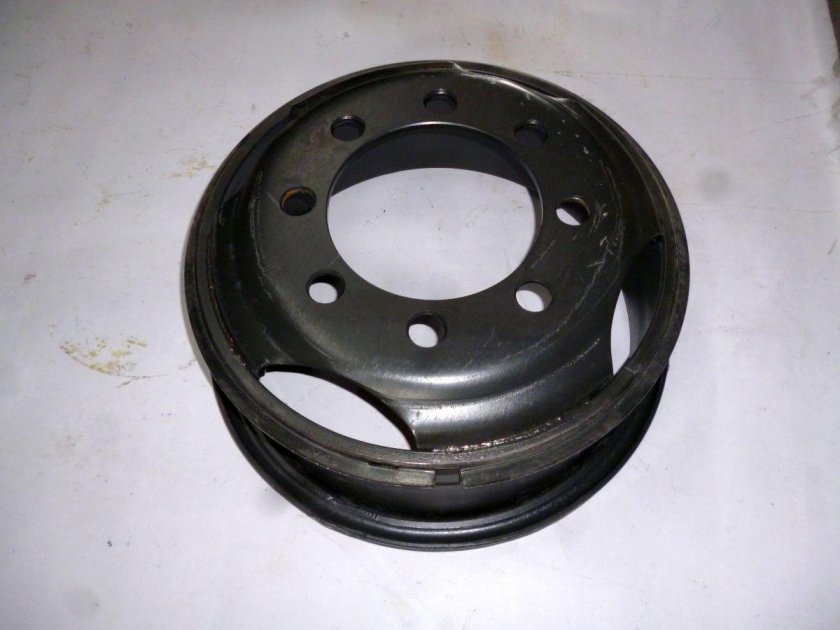 Диск колеса ЗИЛ 130 безфуторочный
