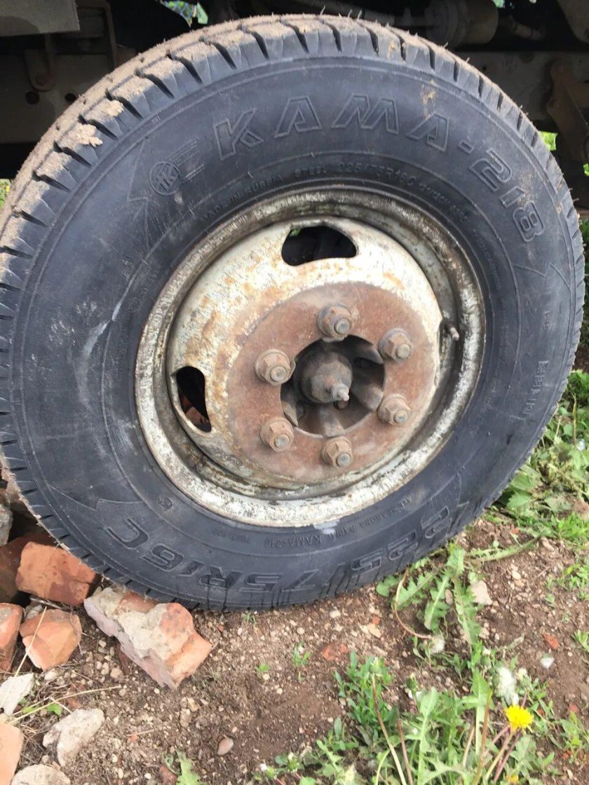 Резина ЗИЛ бычок 16c