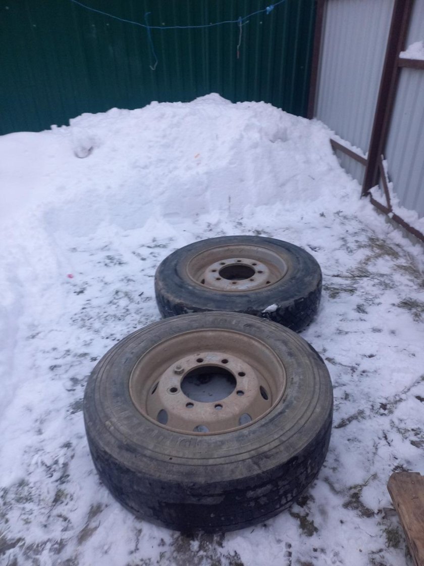 Купить диски бескамерку на ЗИЛ 4331 бу Курске и области на авито