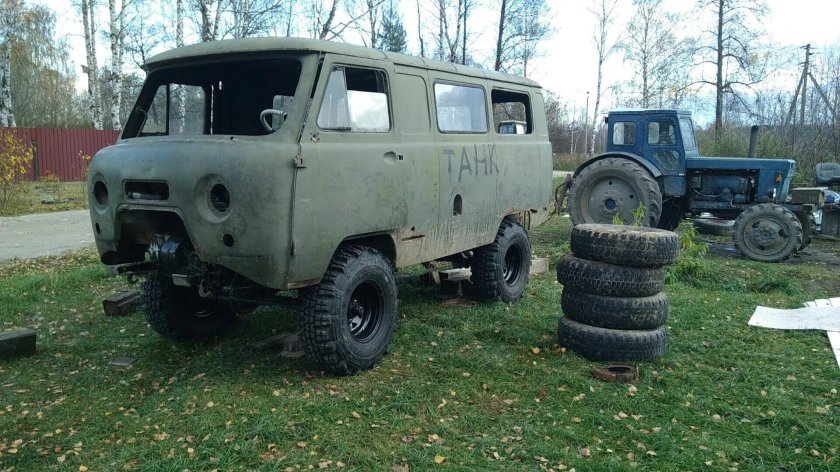УАЗ Буханка на 38 колесах