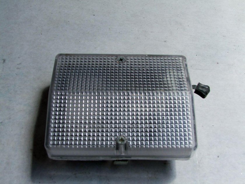 Плафон кабины квадратный 11-3714010 МАЗ