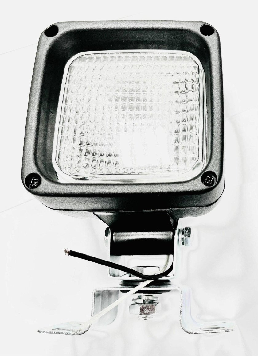 87-37500-SX_фонарь рабочего освещения !за кабиной, 24v, 70w Kogel