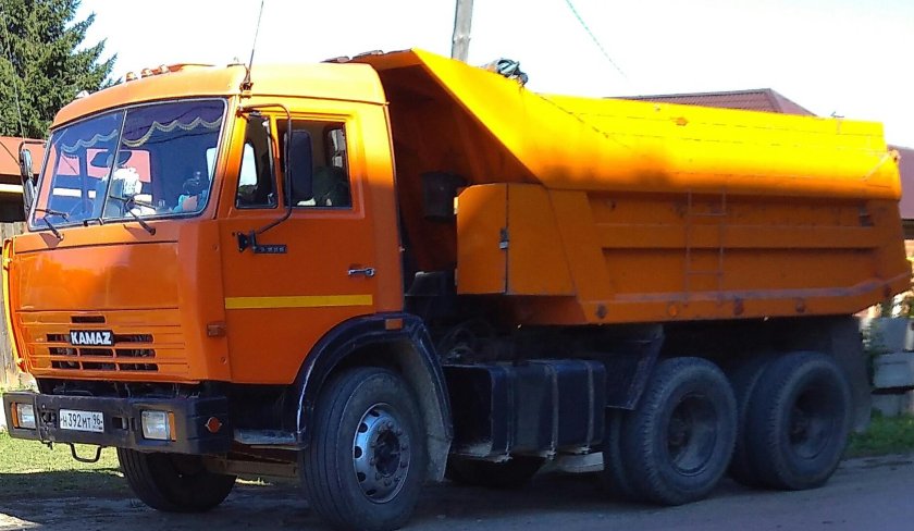 КАМАЗ 55111 самосвал