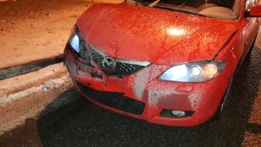 Ржавая Мазда 3