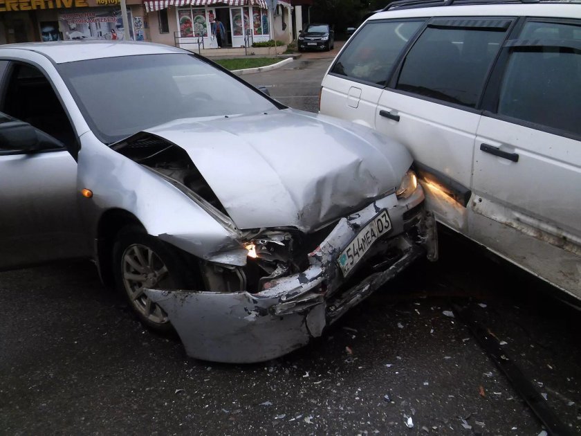 Авария Мазда 323 Светлополянск