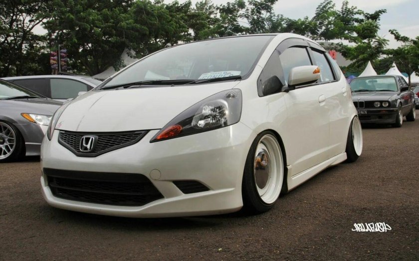 Honda Fit 2005 Tuning