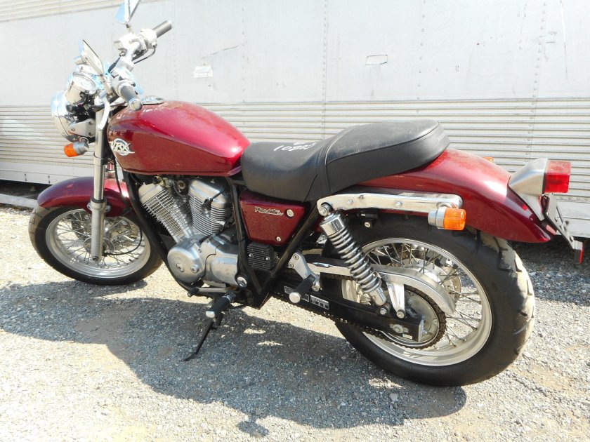 Хонда ВРХ 400 родстер