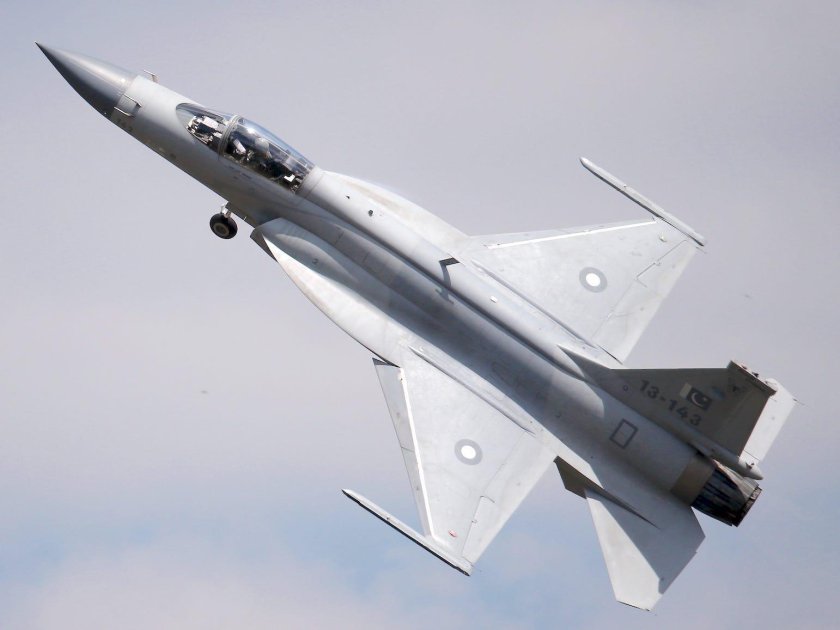 JF 17 истребитель