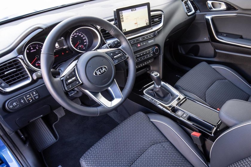 Kia Ceed 2021 салон