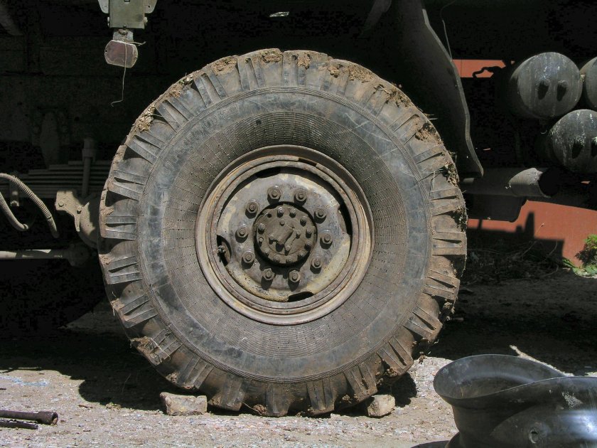 Резина ЗИЛ 131