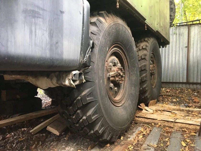 Резина ЗИЛ 131