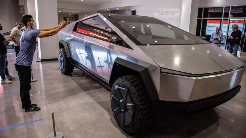 Тесла электромобиль КИБЕРТРАК