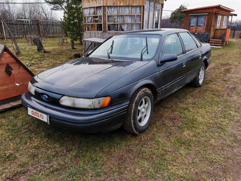 Форд Таурус 1992 3.0 автомат