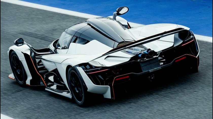 Спорткары 2022