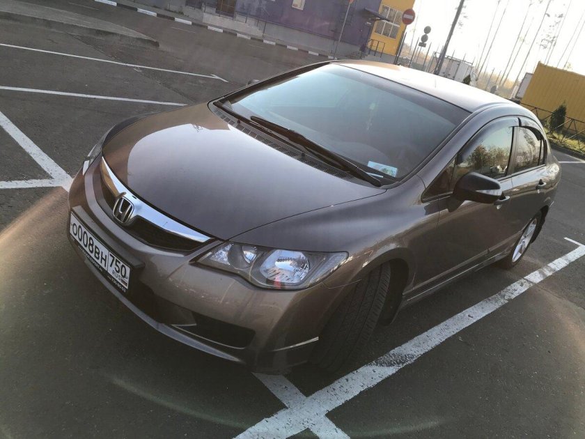 Хонда Цивик 2008 коричневый