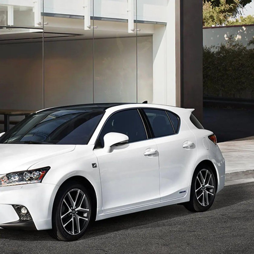 Lexus хэтчбек ct200h