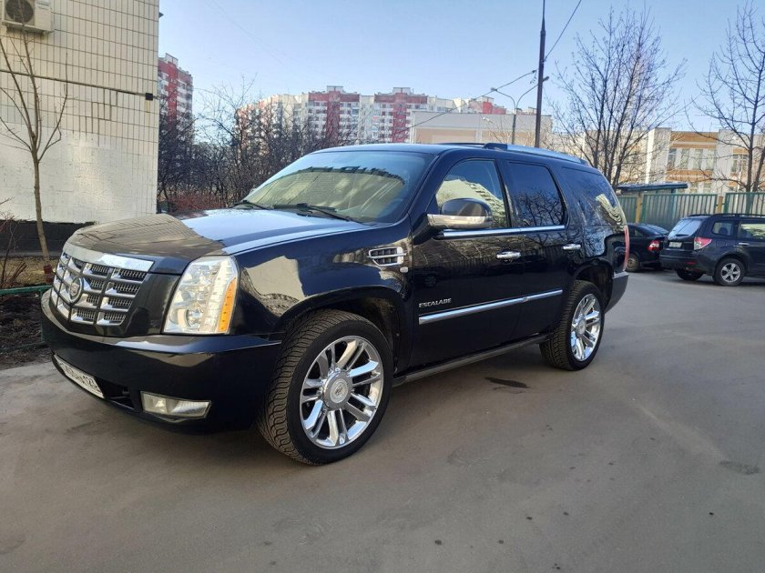 Cadillac Escalade 2011