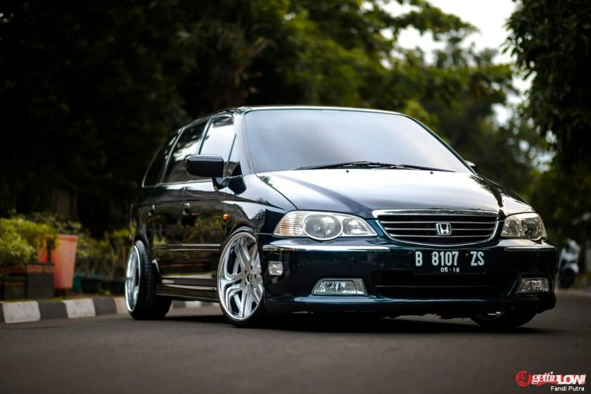 Honda Odyssey ra6 stance