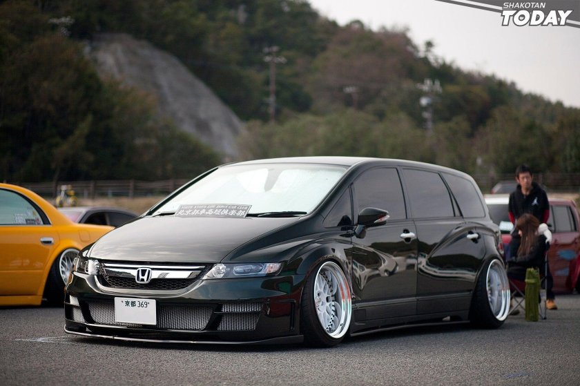 Хонда Цивик микроавтобус