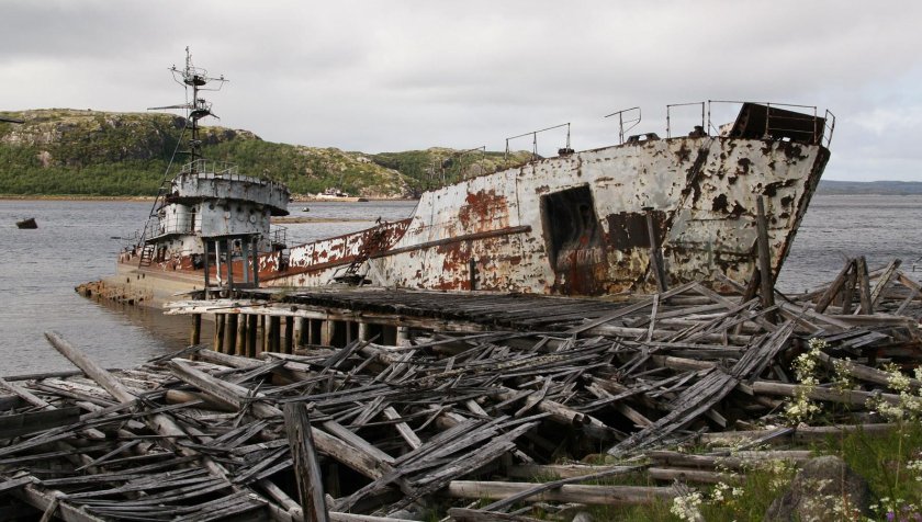 Кладбище затонувших кораблей Мурманск