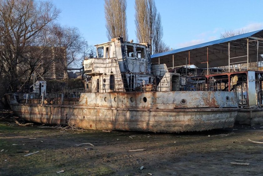 Кладбище речных кораблей Краснодар