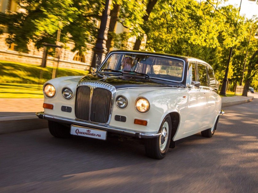 Jaguar Daimler ds420