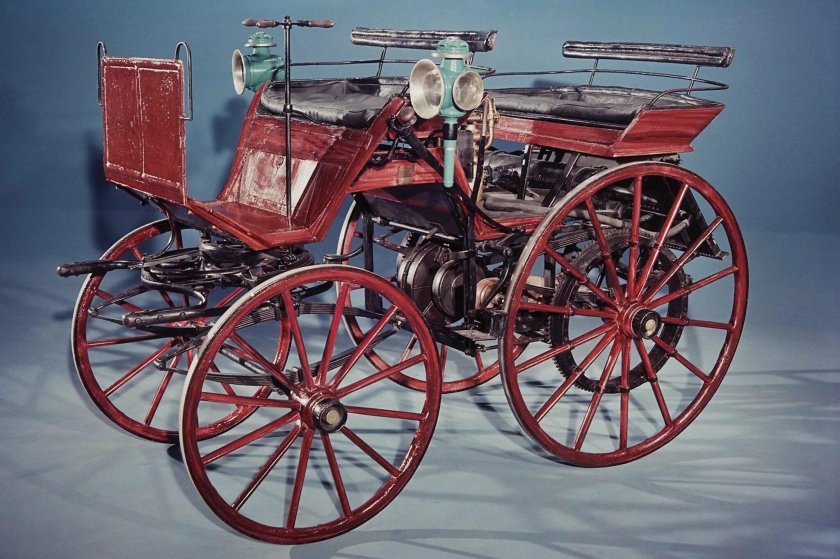 Готлиб Даймлер первый автомобиль