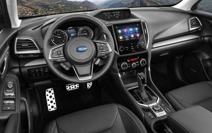 Subaru Forester 2022 салон