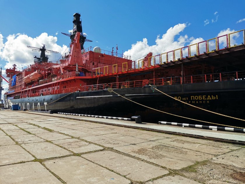 Ледокол Мурманск