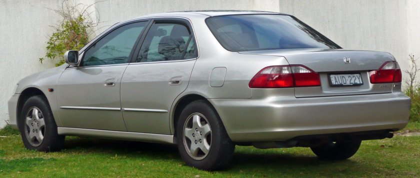 Honda Accord 6 2001