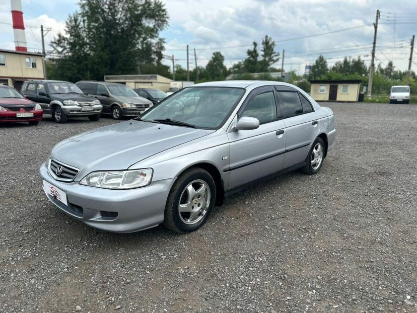 Honda Accord cg9