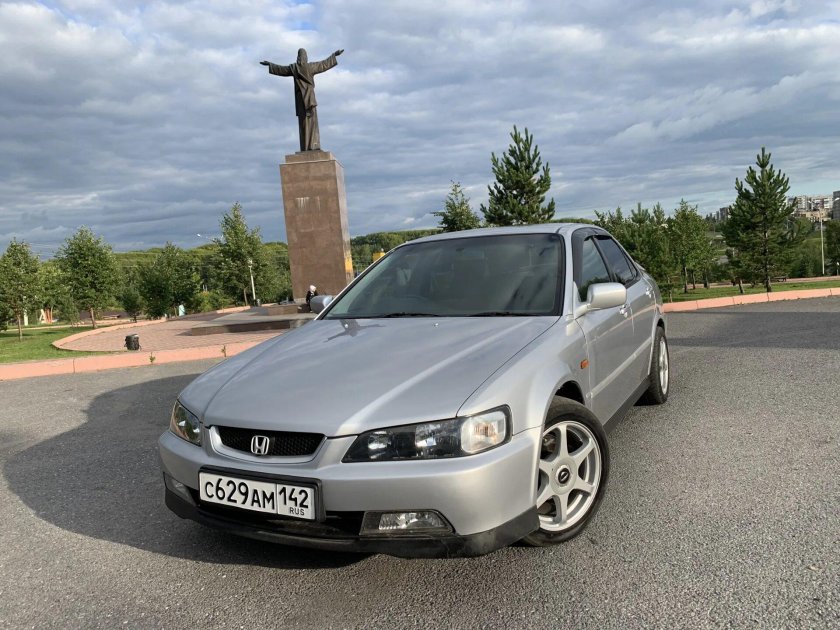 Хонда Аккорд 2000