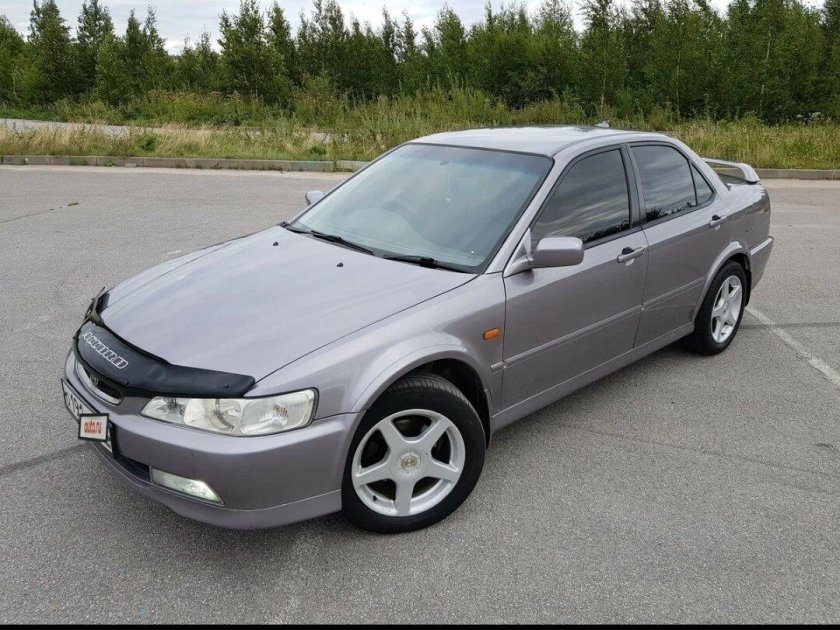 Honda Accord 6 2000