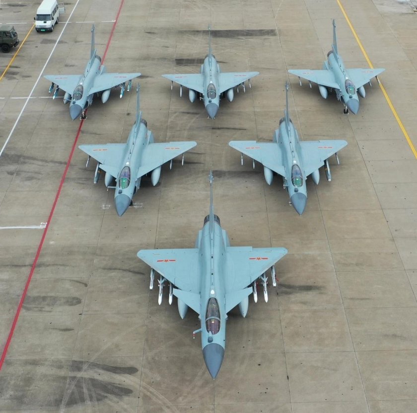 Истребитель Chengdu j-10