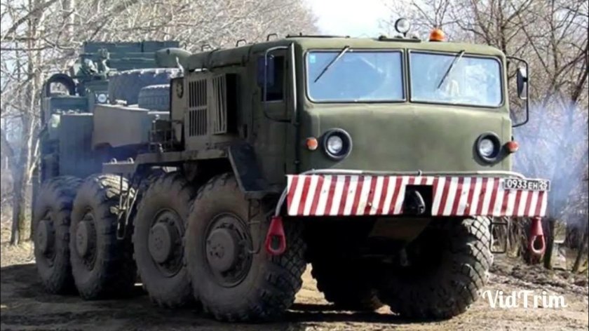 МАЗ военный тягач 537
