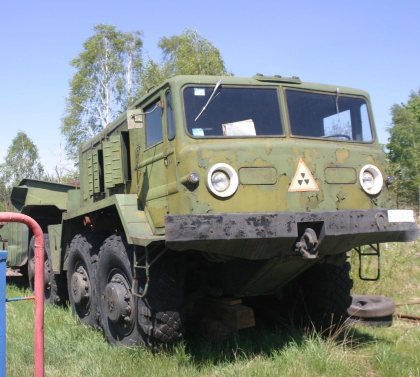 МАЗ 537 бортовой