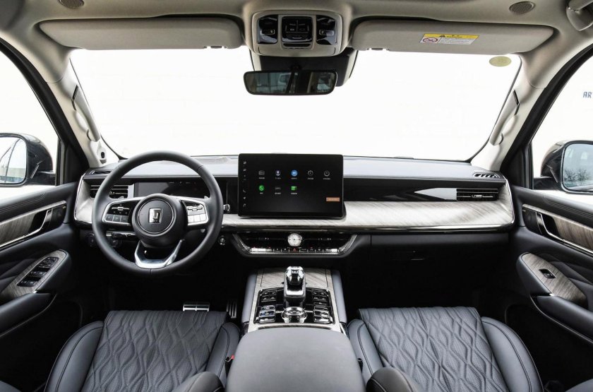 Tank 500 great Wall салон