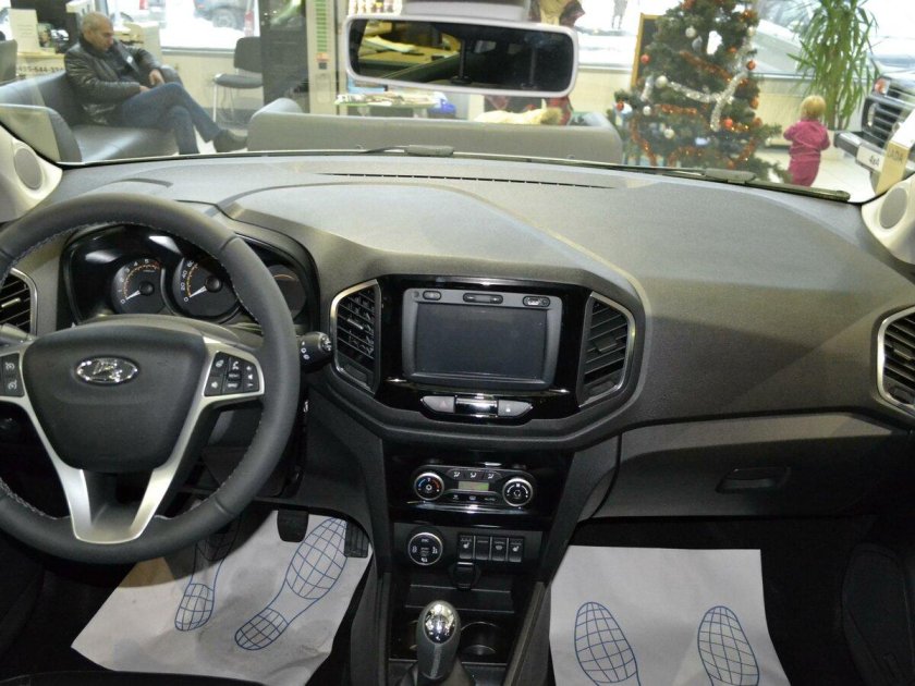 Lada XRAY Luxe Prestige