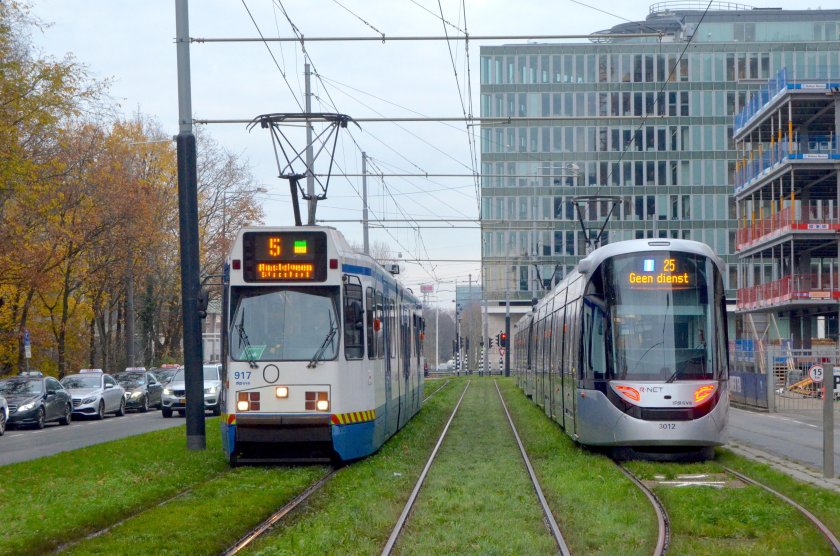 Трамвай Амстердам