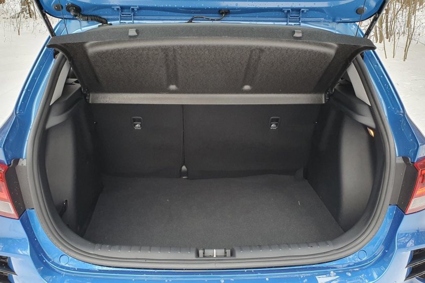 Размер багажника Рио х лайн