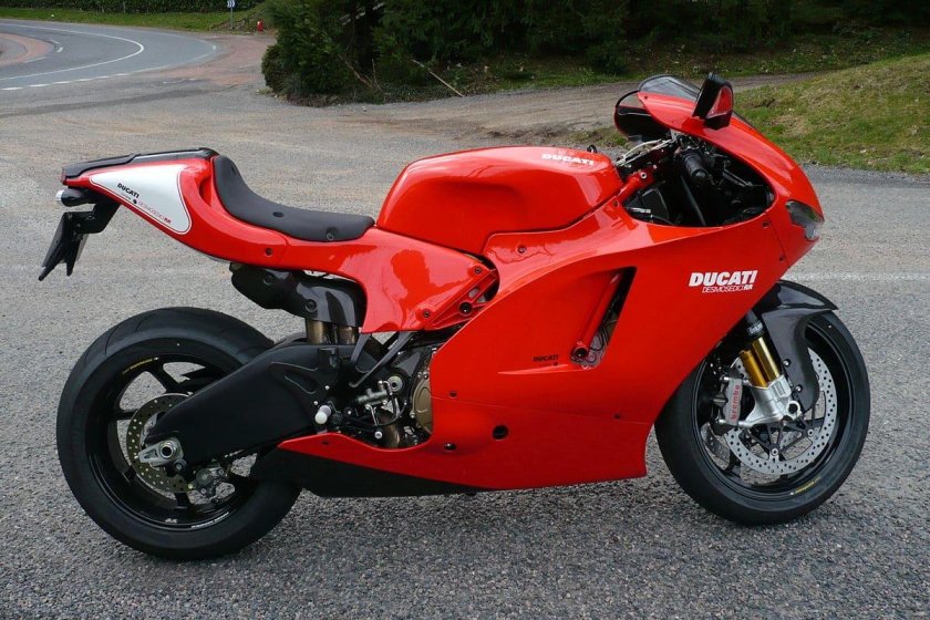 Мотоцикл Ducati Desmosedici RR