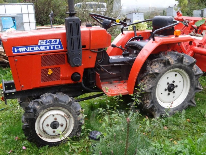 Трактор Хиномото е14 фото